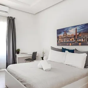 Maison Piazza Cavour 2*, Roma Italia