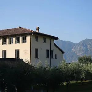 Appartamento La Corte Del Cigno, Monte Isola